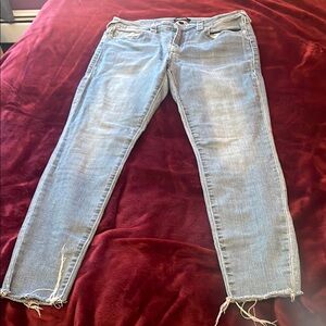 True Religion Light Blue Skinny Jeans size 32” waist Mint